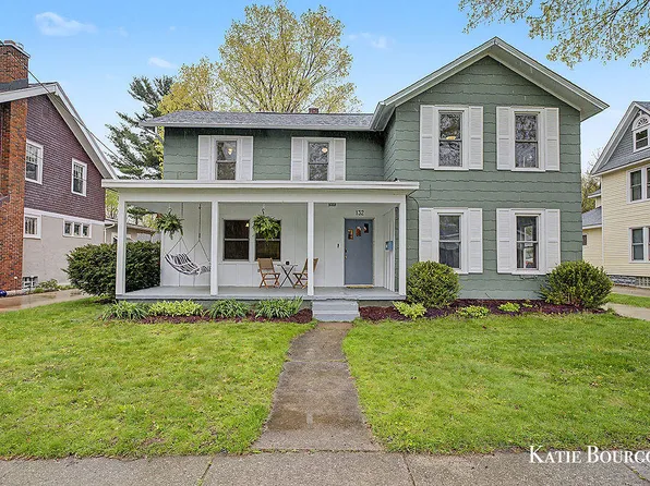 132 N Monroe St, Rockford, MI 49341
