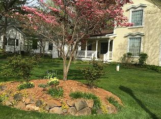 208 N Bridge St, Dimondale, MI 48821