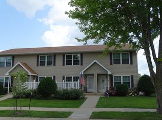 6106 S Pointe Dr SW, Rochester, MN 55902