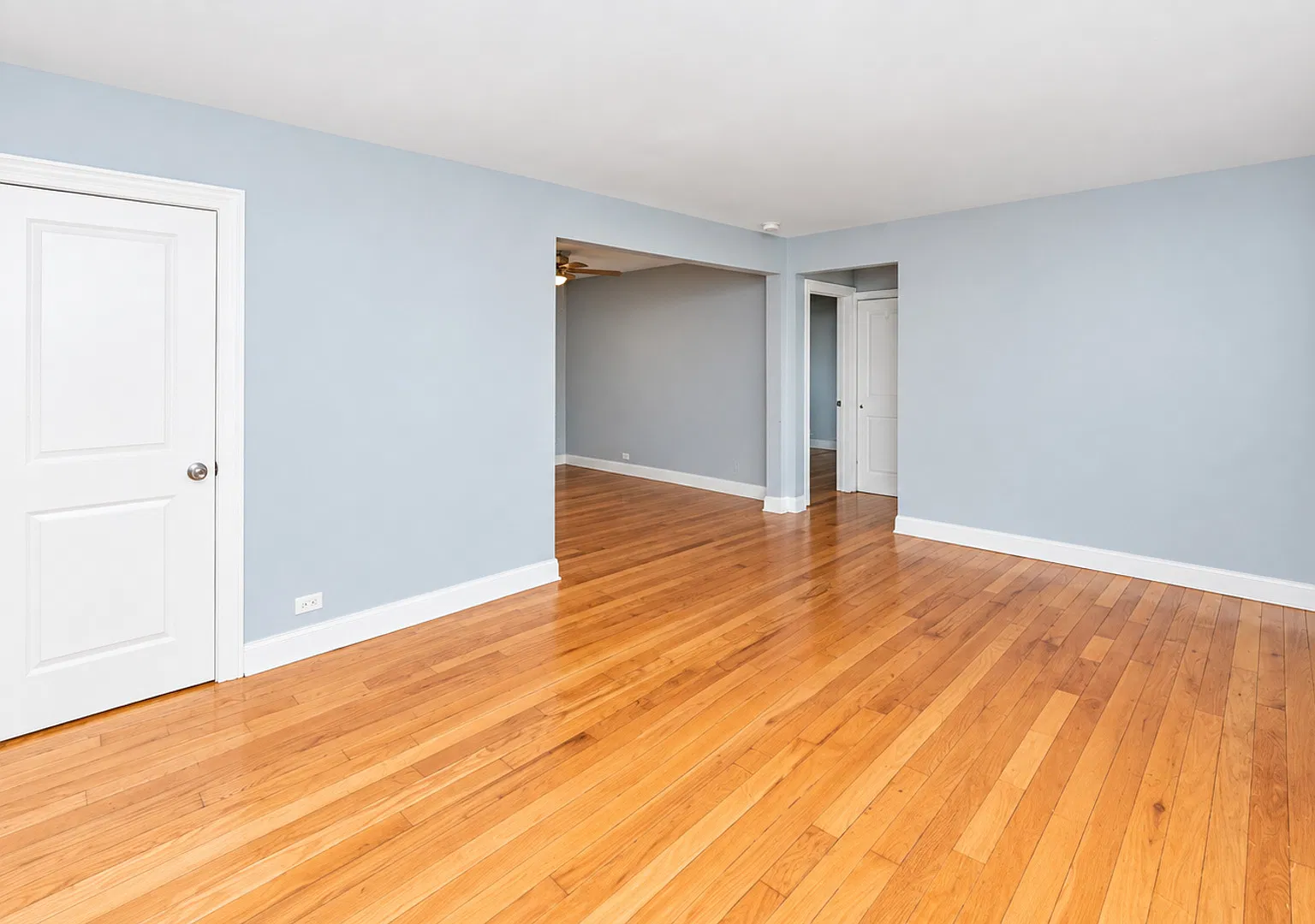 1 bed, 950 sqft, $1,250 — Photo 4