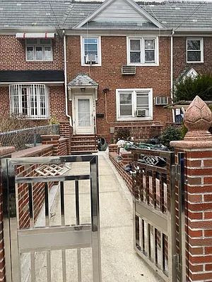 Rented by (Legacy) Daniel Gale of Brooklyn LLC | media 14