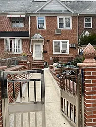 Rented by (Legacy) Daniel Gale of Brooklyn LLC