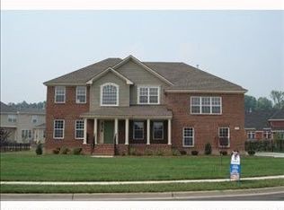 204 Riviara Pl, Chesapeake, VA 23322