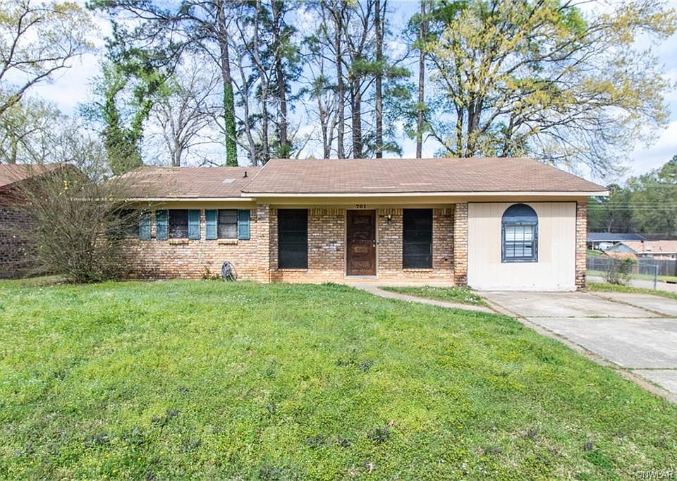 1st image of 701 Kings Towne Pl
