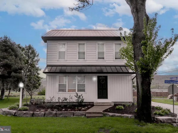 240 Stricklerstown Rd, Newmanstown, PA 17073