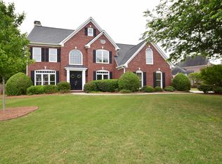 1565 Chattahoochee Run Dr, Suwanee, GA 30024