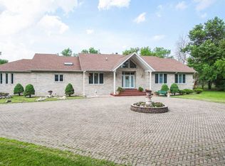 17662 Bluff Rd, Lemont, IL 60439