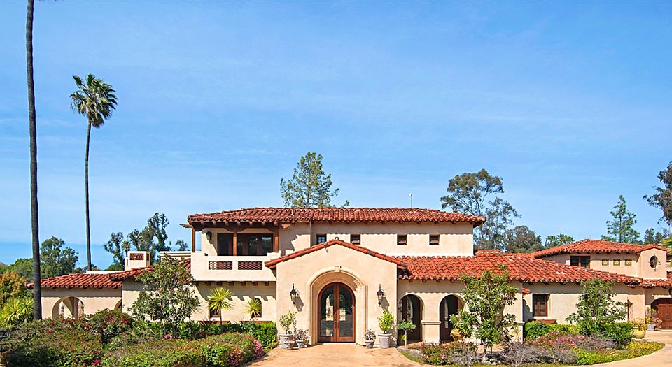 2nd image of 5856-5856 Lago Lindo