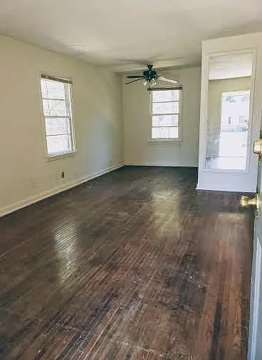 3 bed, 870 sqft, $850 — Photo 2