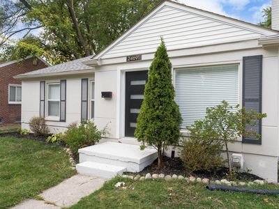 24691 Parklawn St, Oak Park, MI, 48237