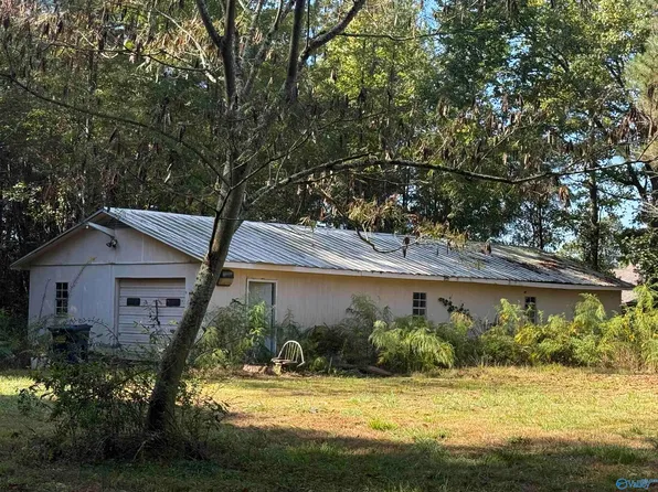 90 May Rd, Hartselle, AL 35640