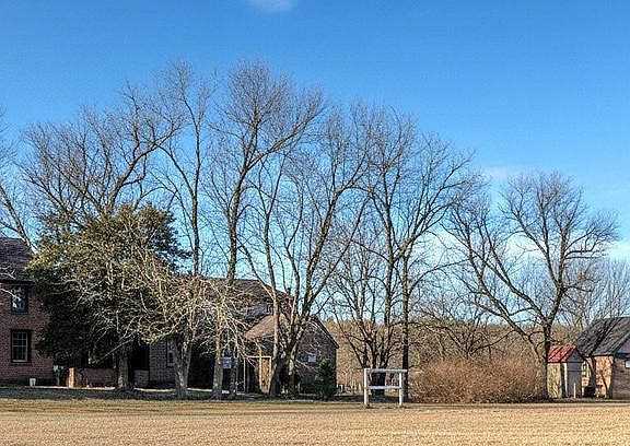 2nd image of 27329 Iron Gate Rd