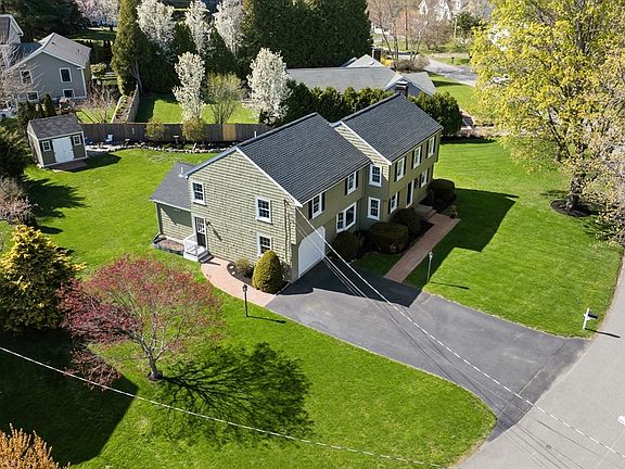 3rd image of 12 Cox Rd