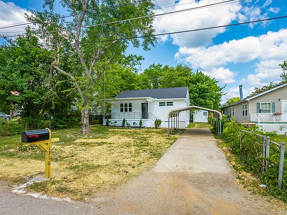 4th image of 1316 Adona Ln