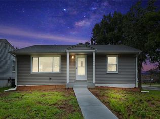 10639 Saint Henry Ln, Saint Ann, MO 63074