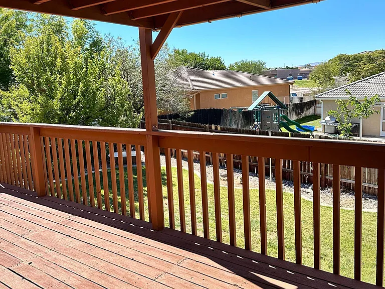 3018 S Bayberry Cir — Photo 5