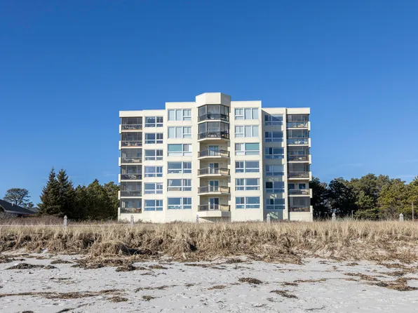 215 E Grand Avenue #512, Old Orchard Beach, ME 04064