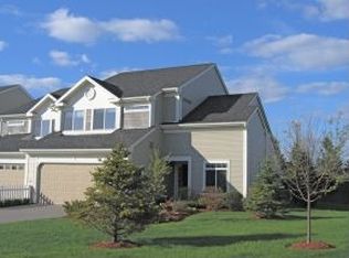 78 Hummingbird Ln, South Burlington, VT 05403