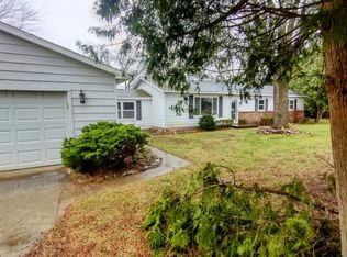 1708 Colwood Rd, Caro, MI 48723