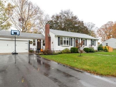 15 New Clark Rd, Cumberland, RI, 02864