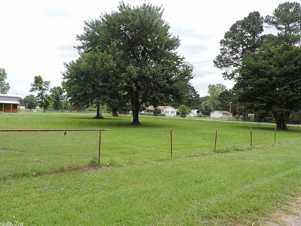 2nd image of 30 Dove Ln