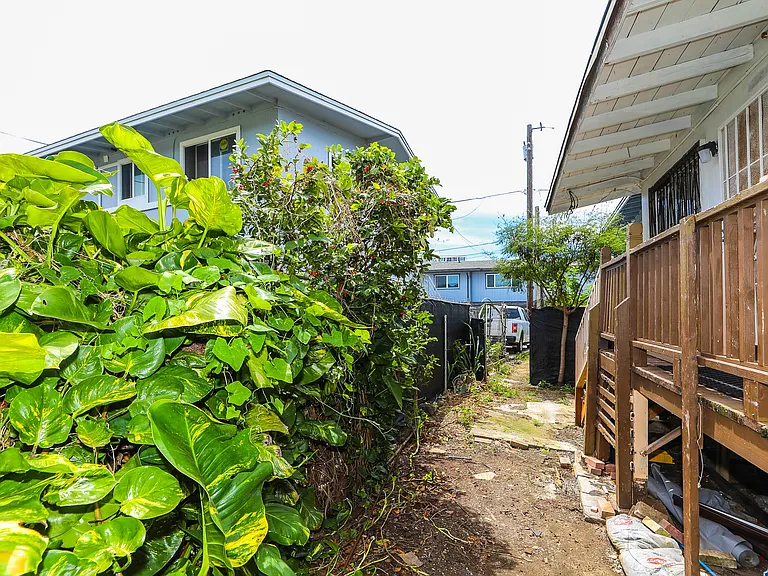 1422 Pua Ln #A — Photo 18