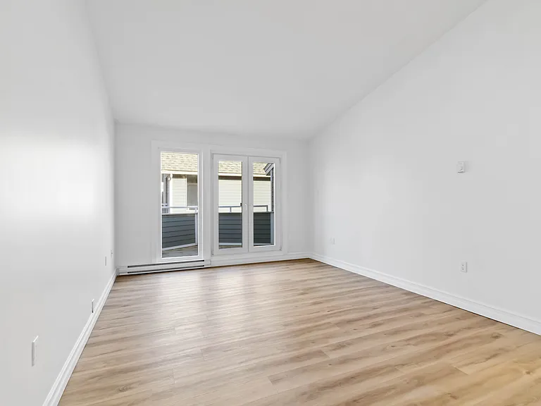 7 Brookdale Ct #705 — Photo 12