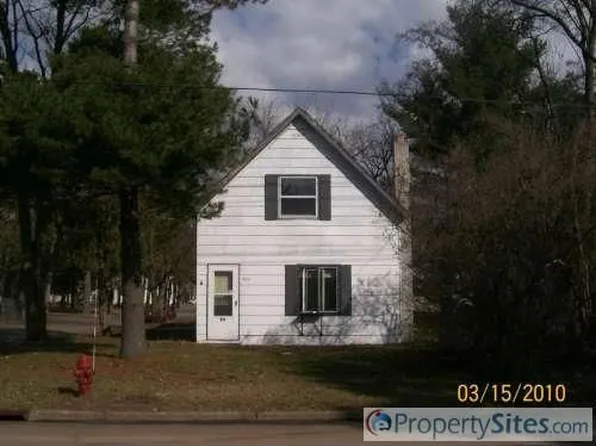 935 6th Ave SW, Pine City, MN 55063
