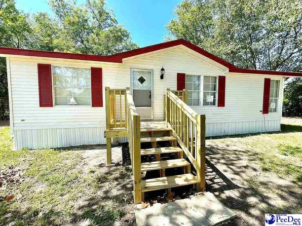 102 S Pinckney St, Timmonsville, SC 29161