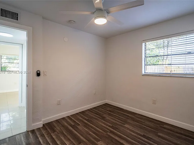 3265 Virginia St #1 — Photo 15