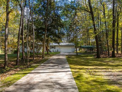 1969 Woodsman Dr, Ortonville, MI, 48462