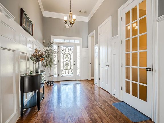 5th image of 6513 Sunset Ct