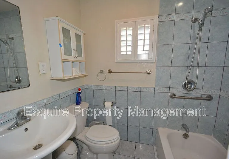 165 Wilson Ave — Photo 8