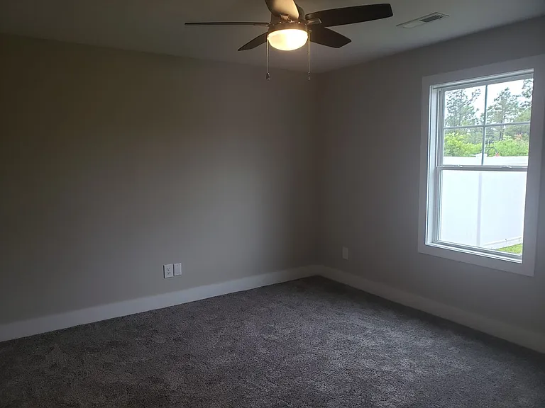 182 Pine Hollow Rd — Photo 8