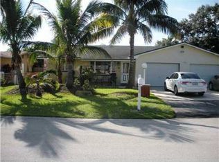 4571 SW 25th Ave, Fort Lauderdale, FL 33312
