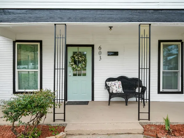 603 W 12th St, Cisco, TX 76437