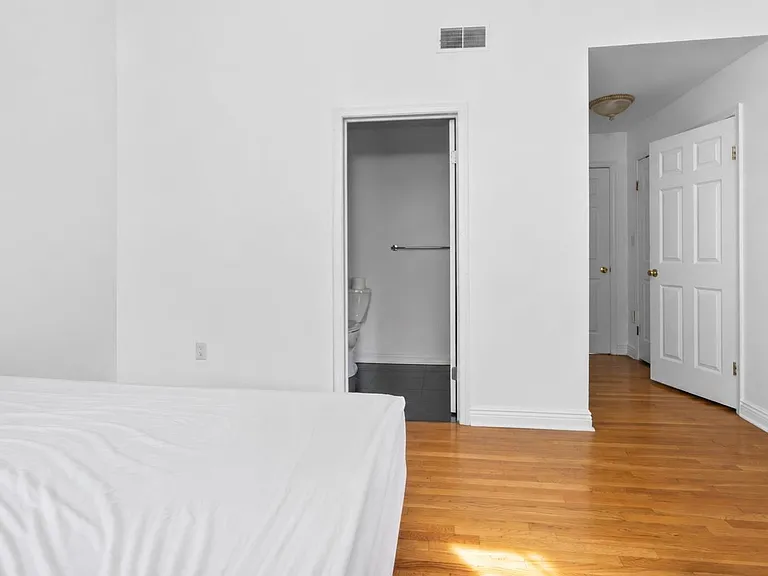 9 Hackensack Plank Rd — Photo 22