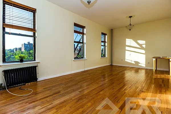 Rented by EXR | media 1