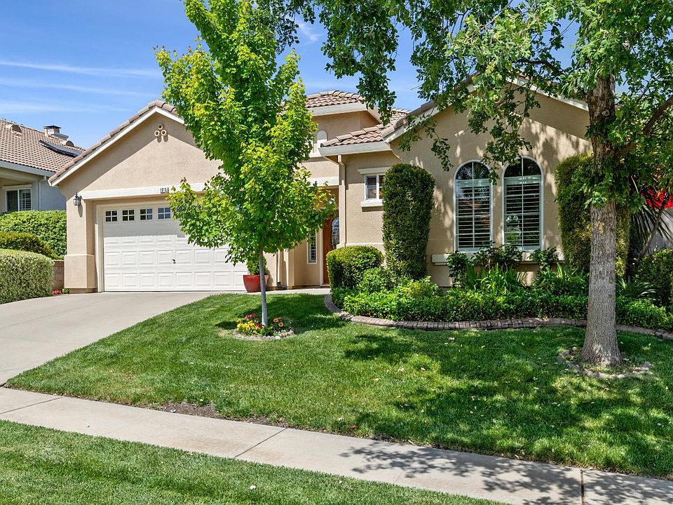 1st image of 1011 Autumn Trail Way