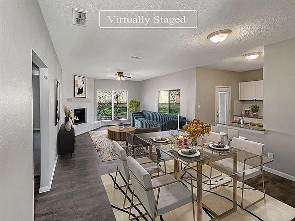 2nd image of 3528 Hudson Dr