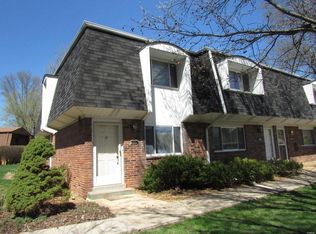 1912 W Delmar Ave APT A, Godfrey, IL 62035