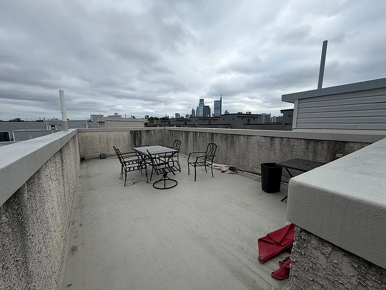 1844 Vineyard St #2F — Photo 5