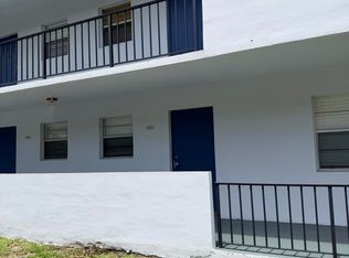 1630 Embassy Dr APT 104, West Palm Beach, FL 33401