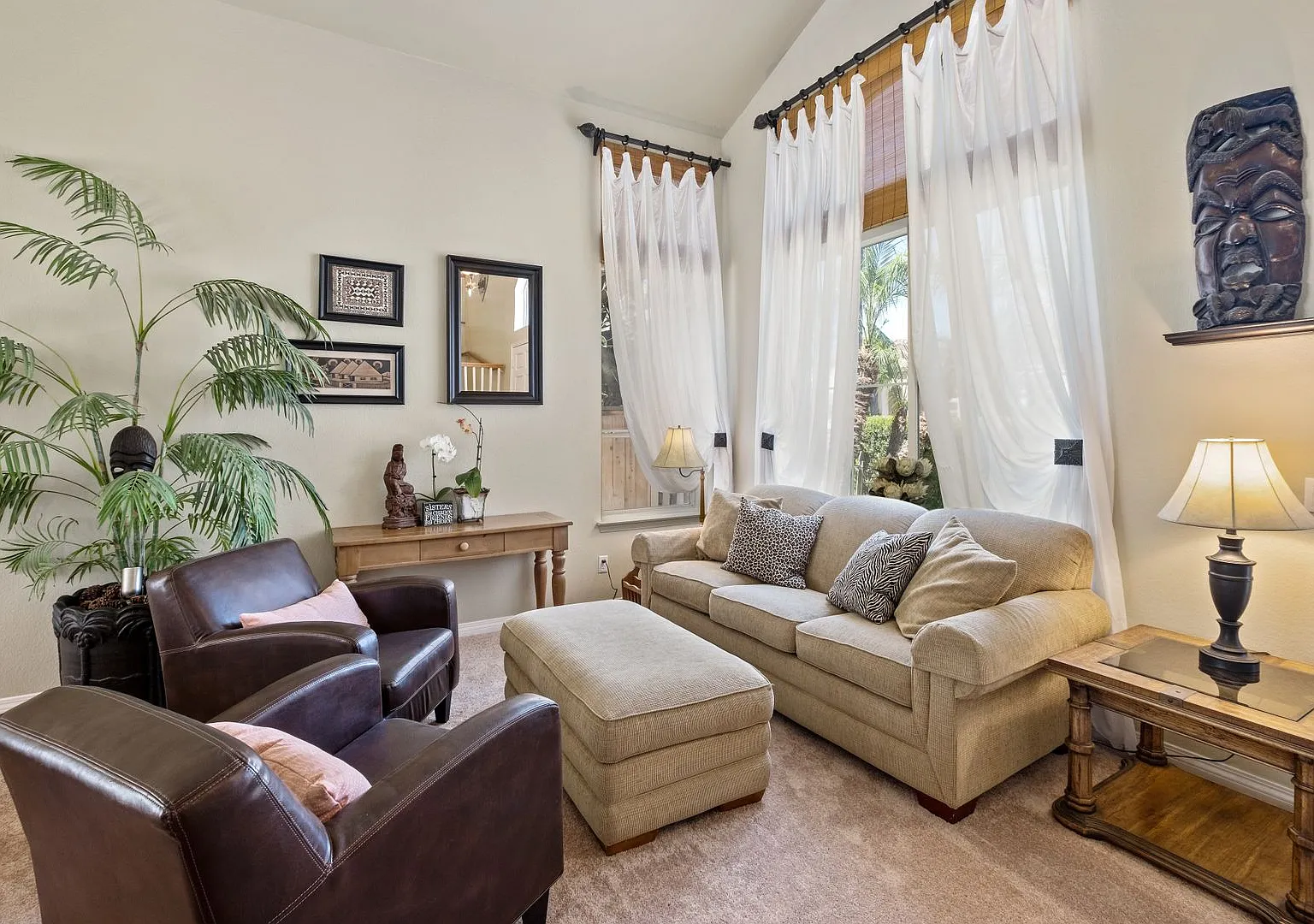 3-Bed Detached Home in Aliso Viejo — Photo 4