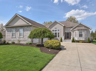 33886 Gilbert Ct, North Ridgeville, OH 44039