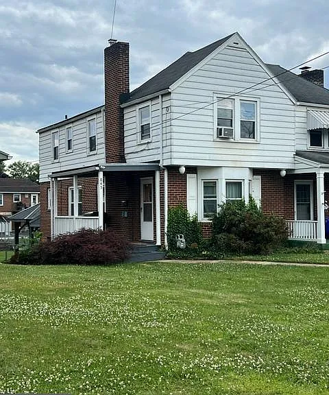 845 Frederick St — Photo 1