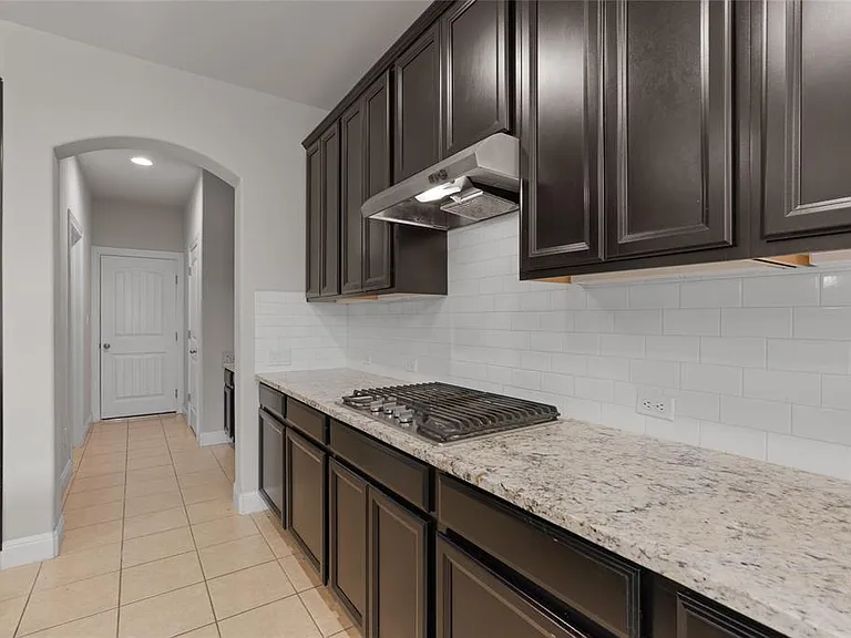 15601 Cabrillo Way — Photo 13