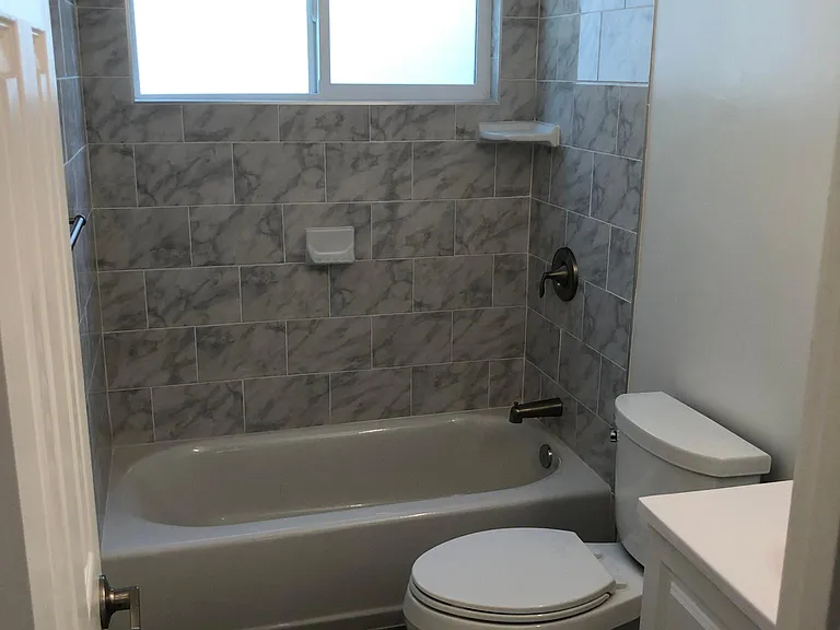15600 S Budlong Pl #1 — Photo 13