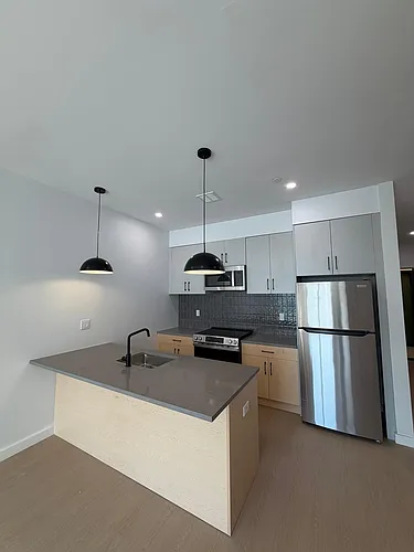 50 Webster St #3C Photo 1