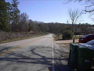 4th image of 3060 W Croft Cir